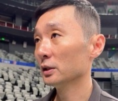 刘炜：今天晚上会给赵睿报名 具体打多久要看情况