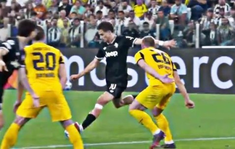 云游戏-疯狂的“尤文图四”！图多尔为何连打互捅局？